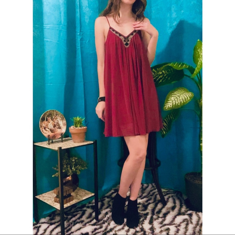 Make a Statement 💎💖
Sleeveless Burgundy Slip Dress w/ Beaded Neckline